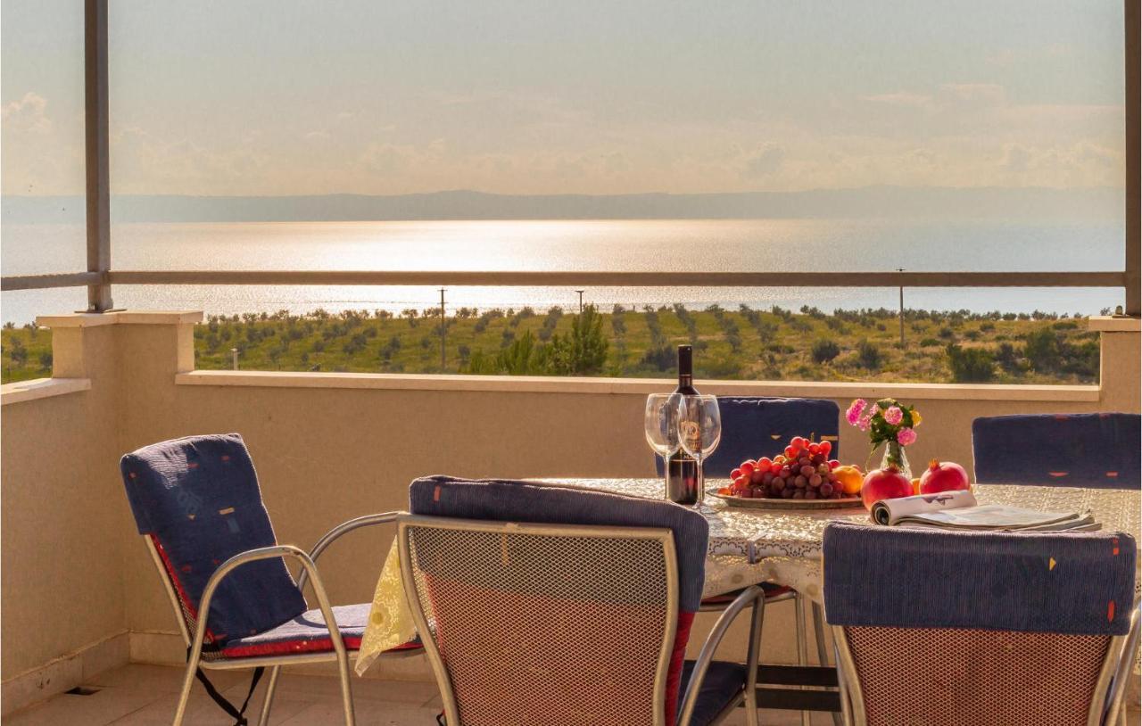 Lovely Home In Makarska With Wifi Esterno foto